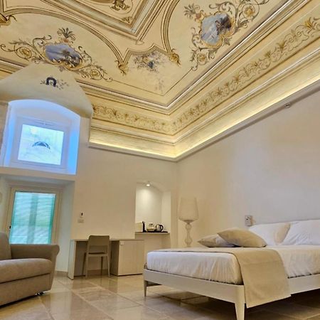 Relais La Muraglia - Luxury Rooms モルフェッタ エクステリア 写真